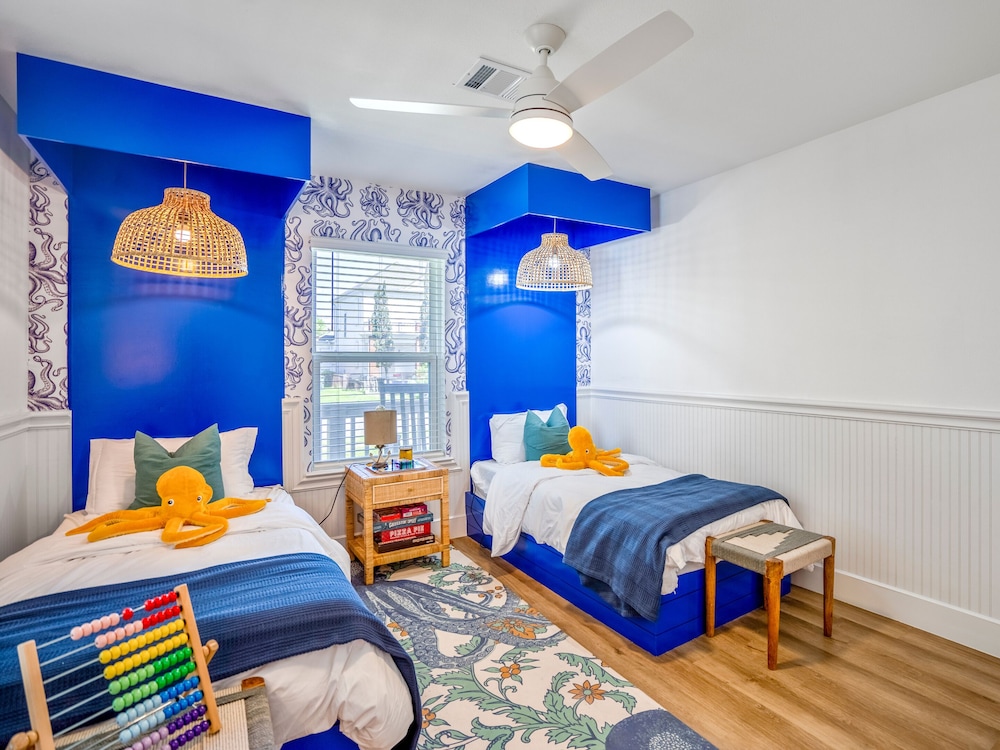 Sandy Toes Retreat by Ryson Vacation Rentals