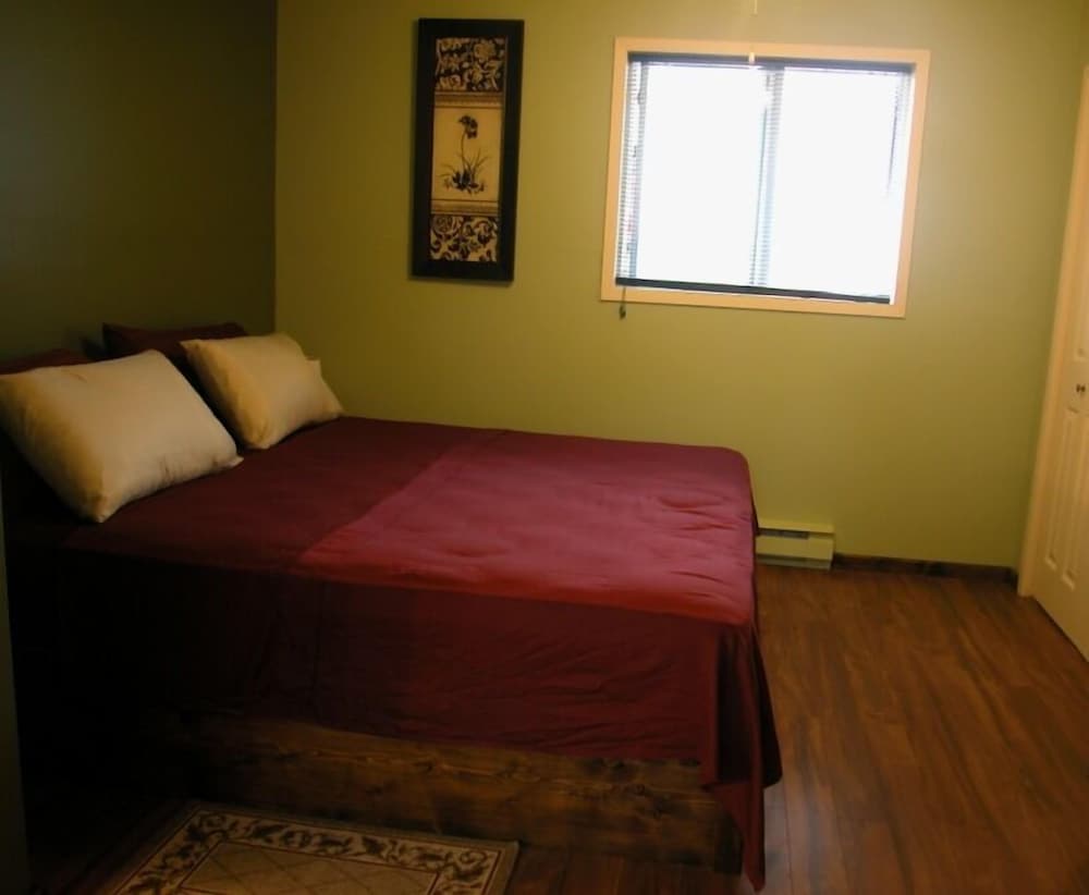 Waterview Rooms