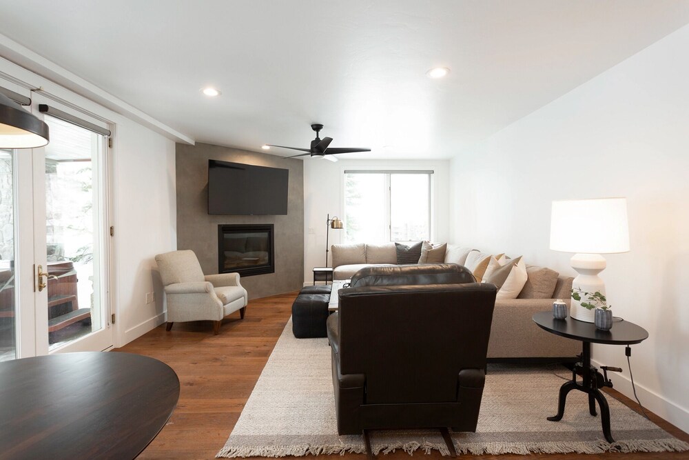 Trail's End Lodge at Deer Valley Resort - One Bedroom Residence with Spa #105jan 1 Condo