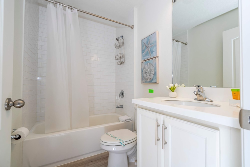 Cozy 3Bd With Free Waterpark at Festival Resort 733