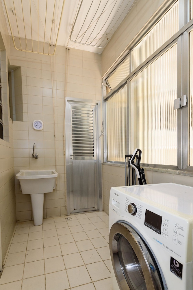 Classic 4-bedrooms by the Sea A 3484/301