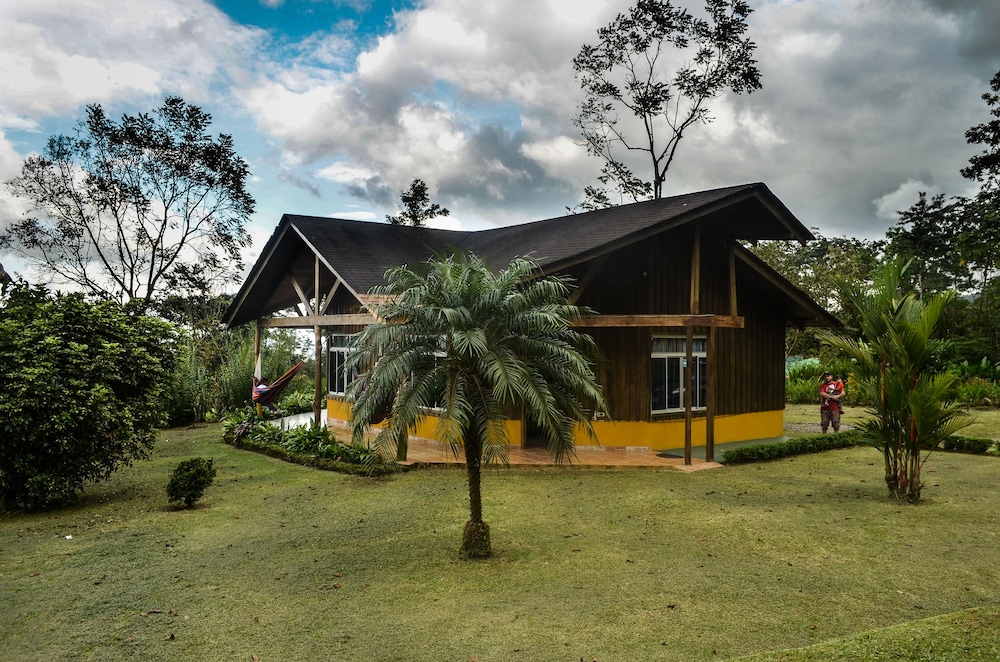 Brisas Arenal Hotel