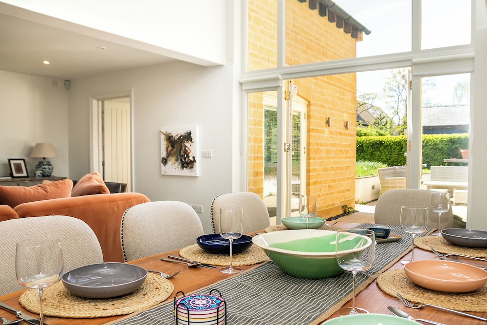 Field House-Stunning 3BD Home in Kingham