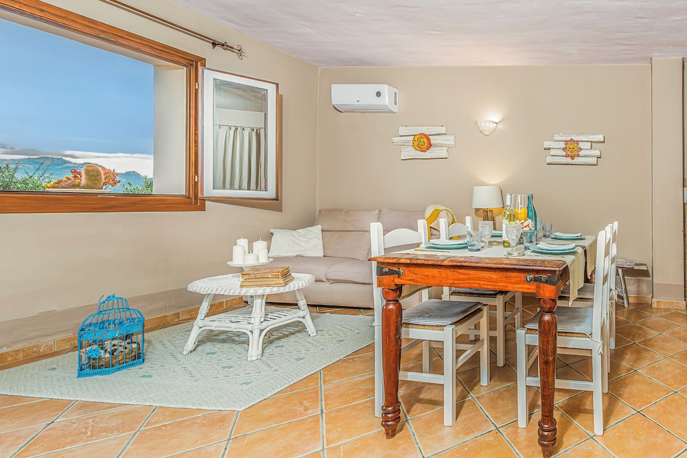 Dimora Apartments
