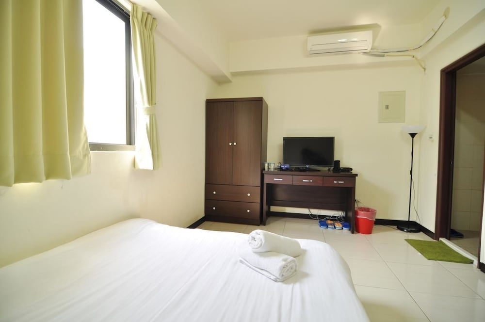 Taichung Go-Around Hostel