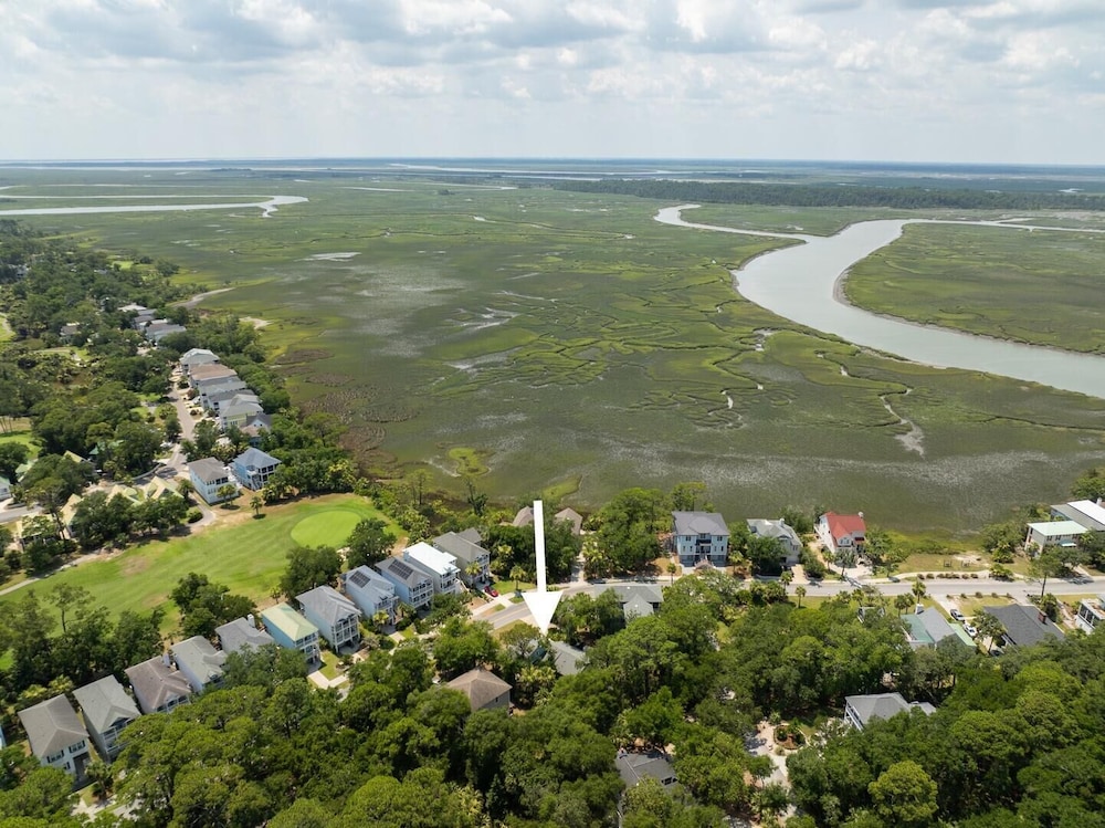 Distinctive Island Living - 835 Bonito Rd, Fripp Island