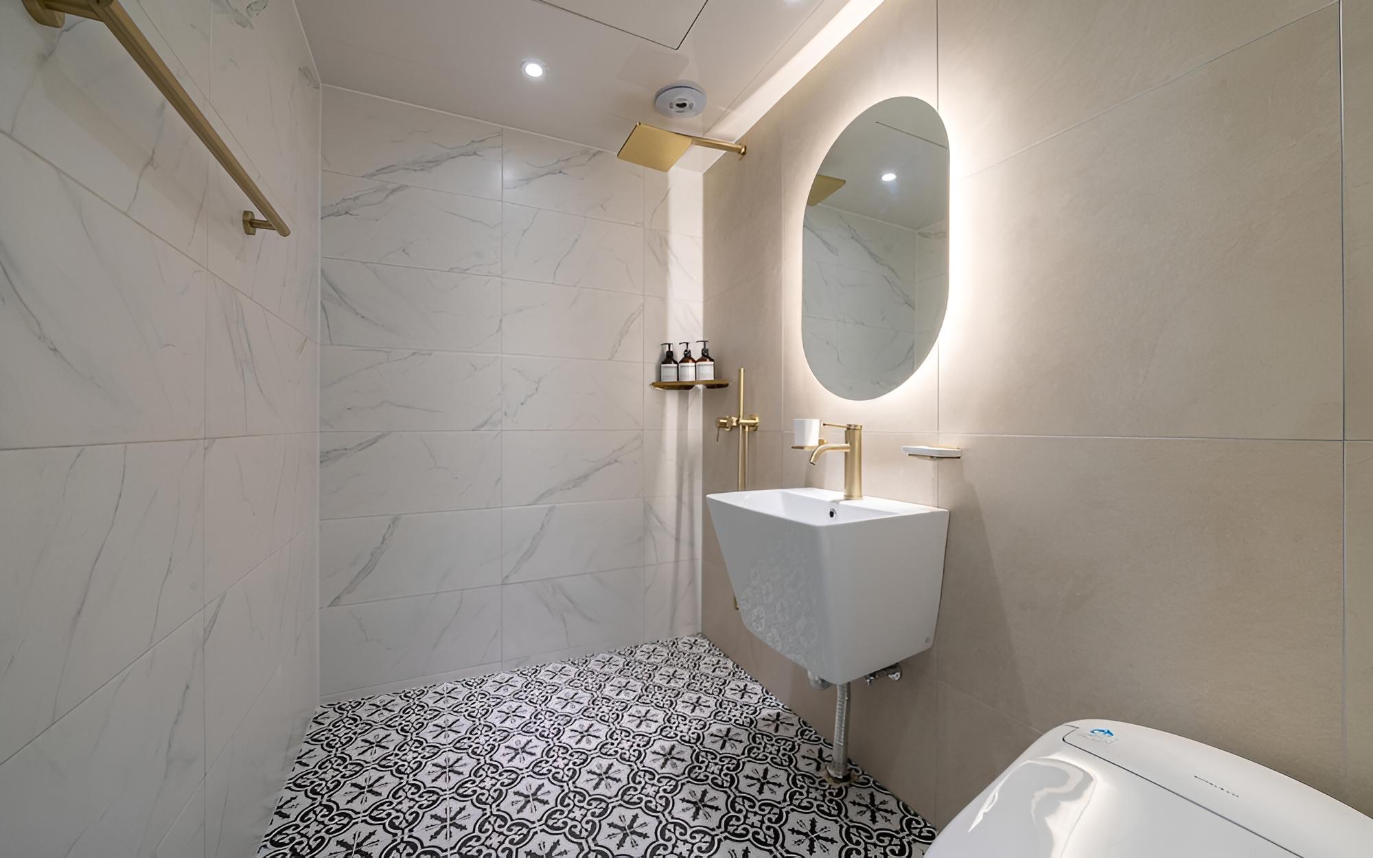 Tongyeong Hound Hotel Tongyeong Hangnam