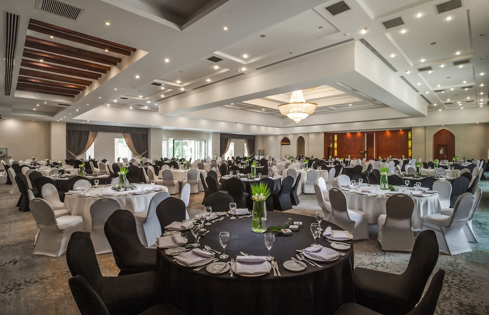meeting & event spaces