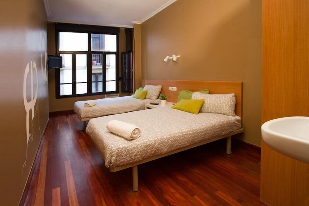 San Sebastian Vacations - Pension Goiko - Property Image 1