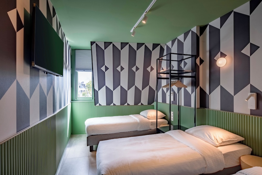 Hotel Tourist Inn
