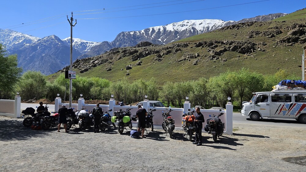 D Royal Ladakh Hotel and Restaurant