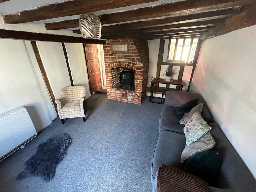 Harleston Cottage Norfolk / Suffolk Border