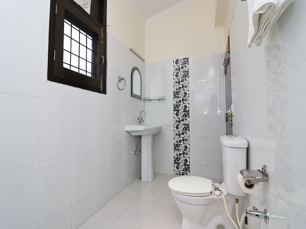OYO Home 14362 Valley 4BHK view 5