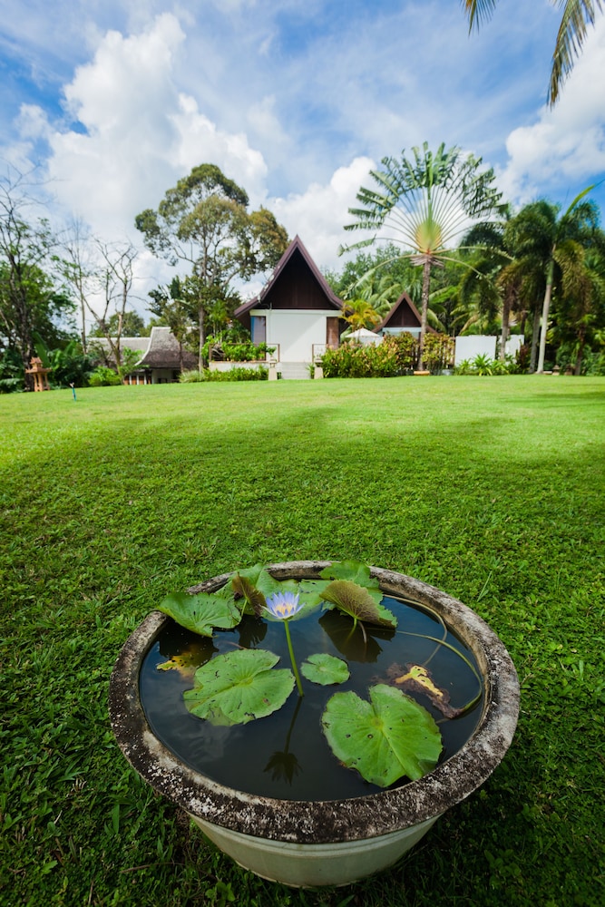 De Chom Villa
