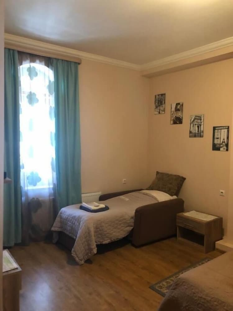 Cozy Nest view 3