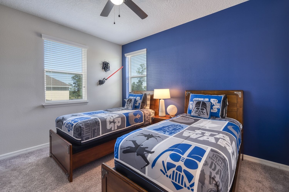 Spacious Home With Private Pool Near Disney - Image 2