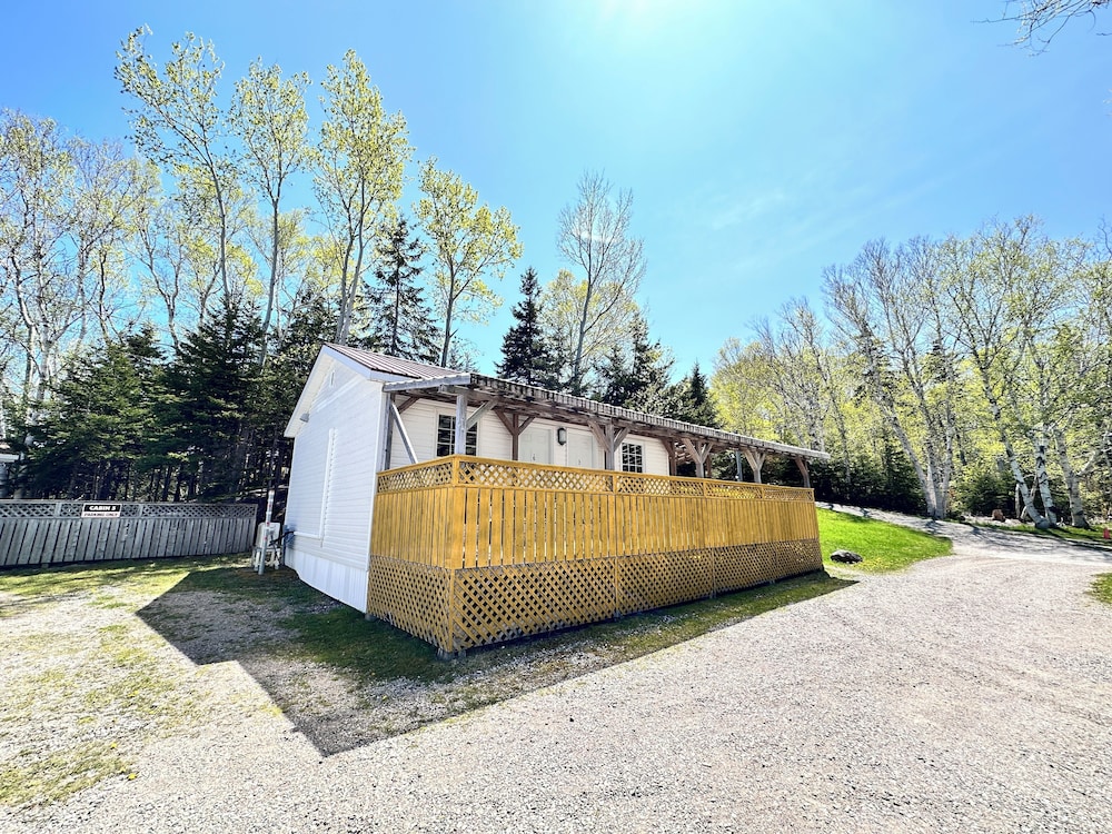 Skyline Cabins