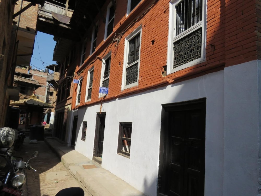 Friend's Guest  House