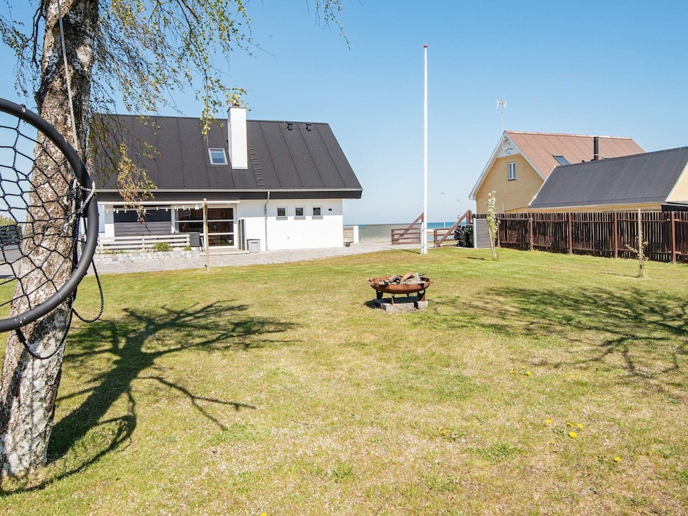 Photo 47