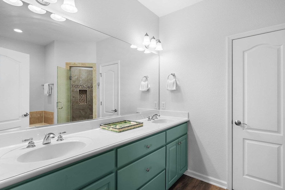 Southfields Retreat 4BR Getaway Near Laguna Beach, Carillon & Pier Park