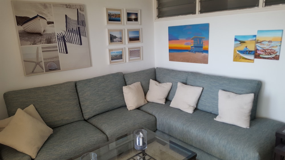 Apartment on the First Line of the Beach of Las Burras With sea Views photo 3