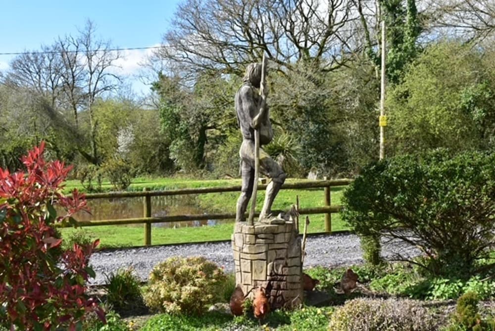Ty Llaeth 2-bed Cottage, Sleeps 4, Pet Friendly