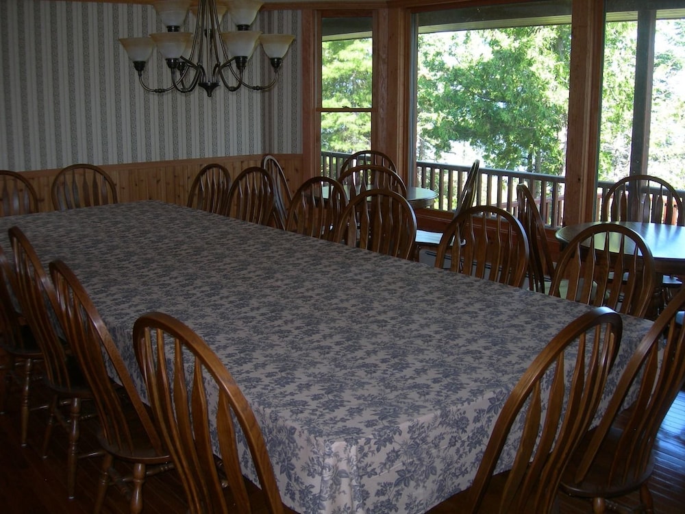 Ninemile Point B&B Inn
