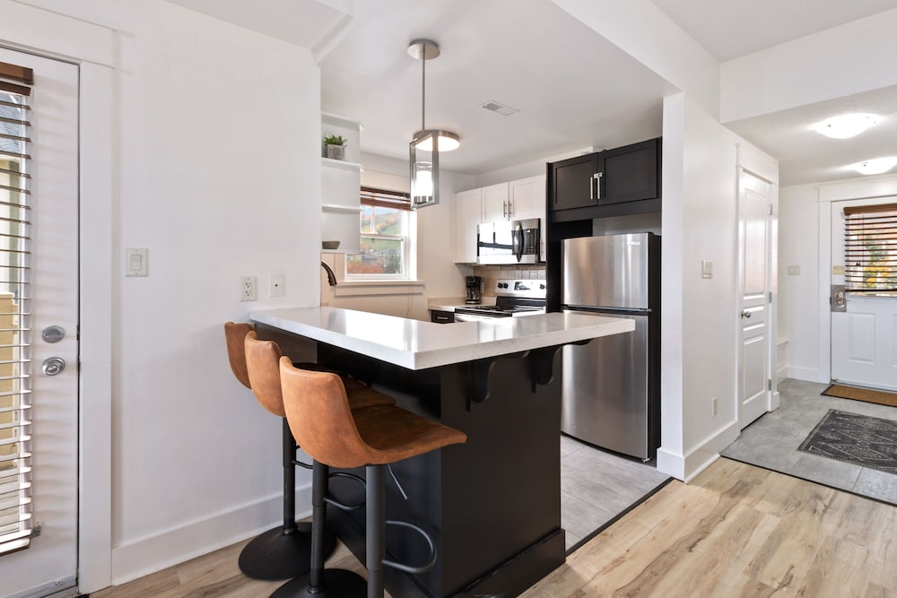 Rivergrass Condos