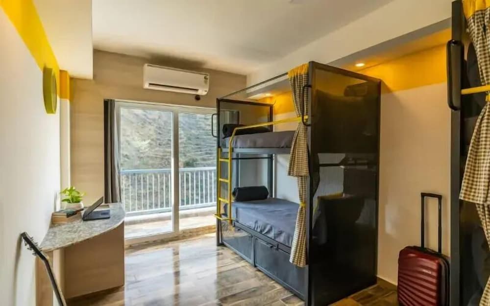 The Hosteller Bam Rishikesh