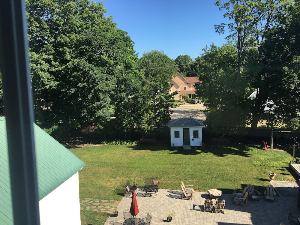 Cranmore Inn