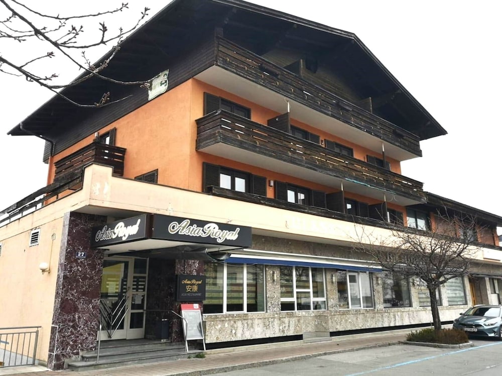 Apartment in Zell am See Near Lake