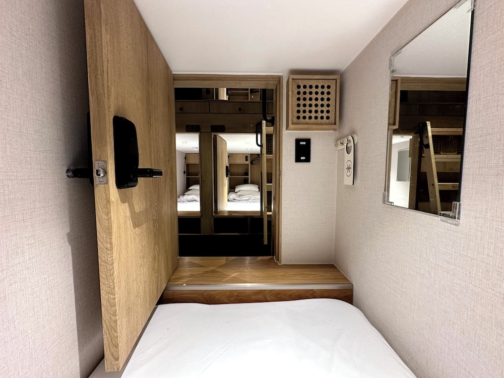 Nomad Live Hostel