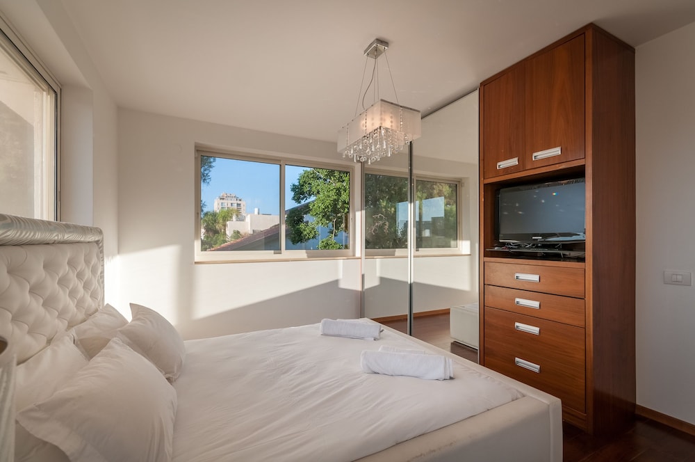 Luxurious Villa with great location, photo 48