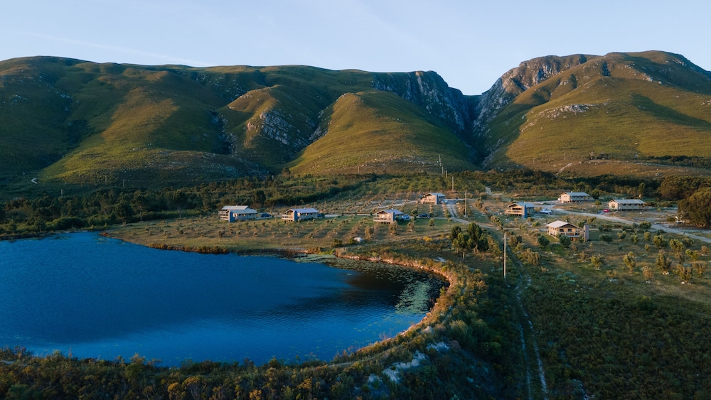 AfriCamps at Stanford Hills Estate- Glamping