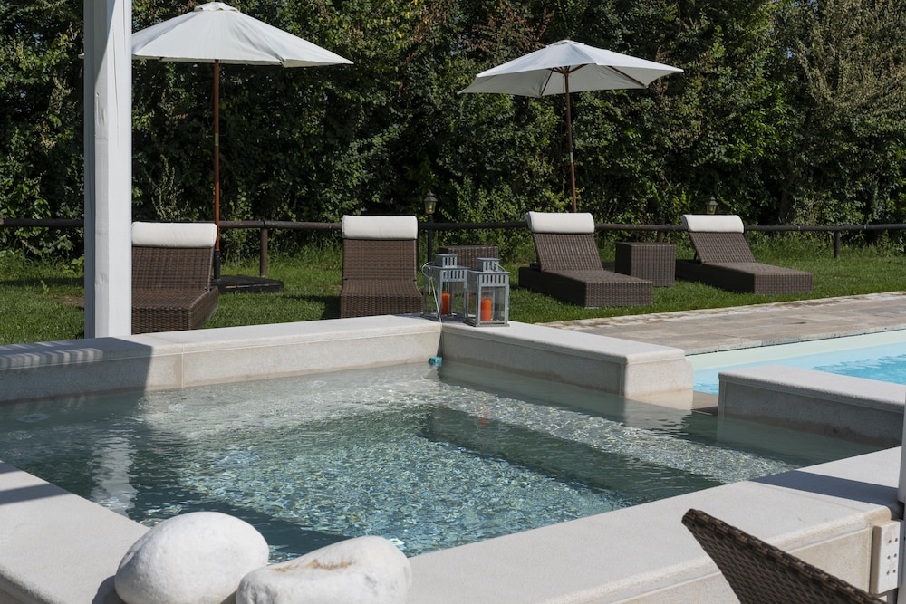 Le MaRaClà Country House