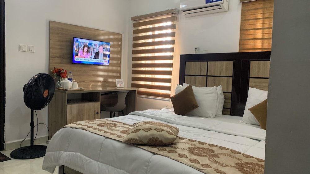 Rossy's Apartments Serviced Apts Abuja