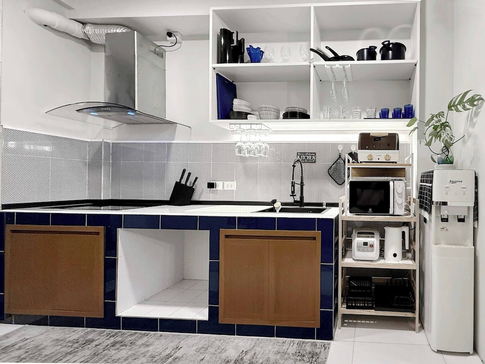 Stylish 3-bedroom Townhome in Heart of Bangkok