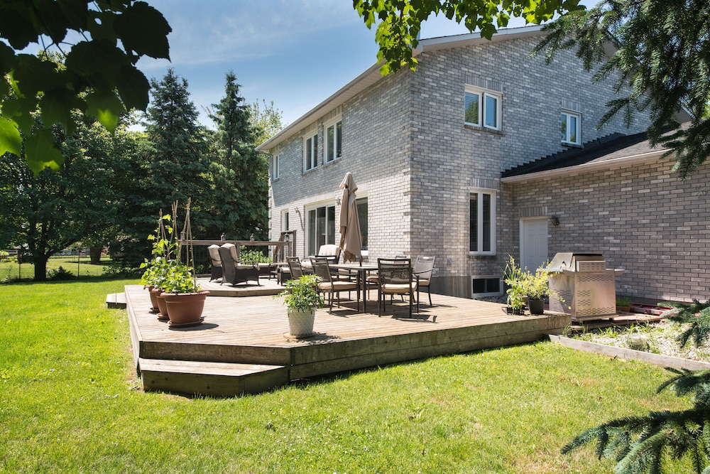 High Trees Bed & Breakfast