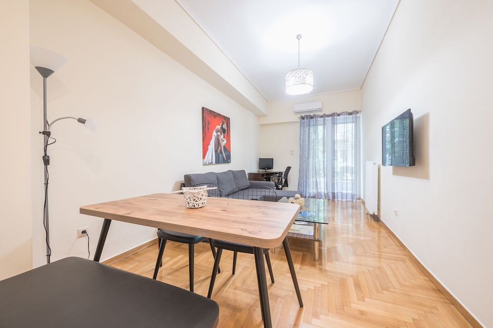 Elegant Home in Quiet Street  by Cloudkeys