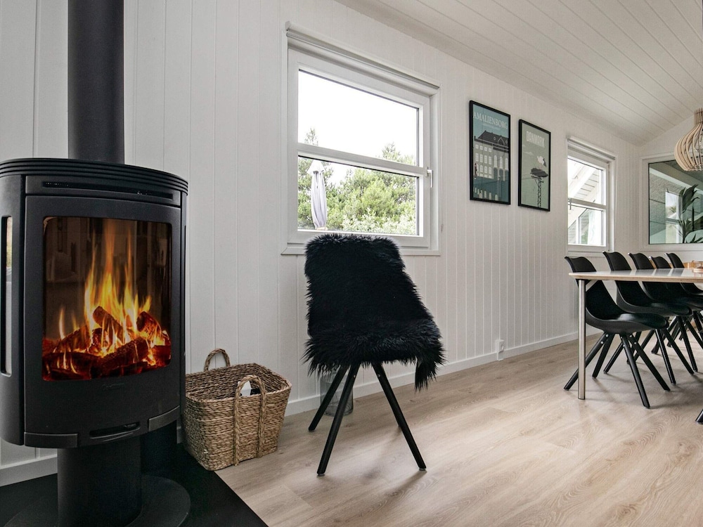 12 Person Holiday Home in Blavand