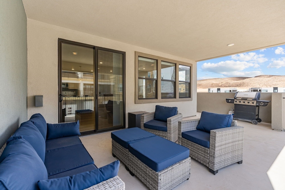 The Ranch 3 Bedroom Condo