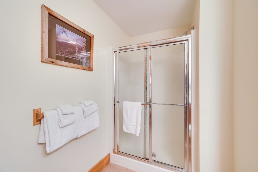 Ski-in/ski-out Condo at Jay Peak Resort!