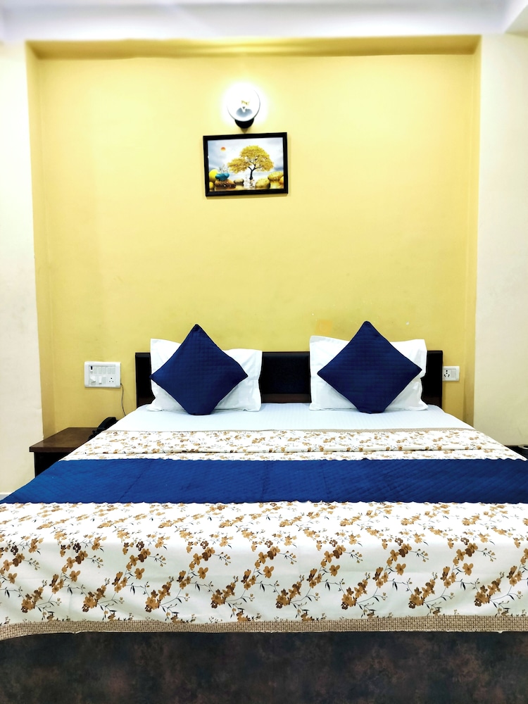 GM P. GUEST HOUSE