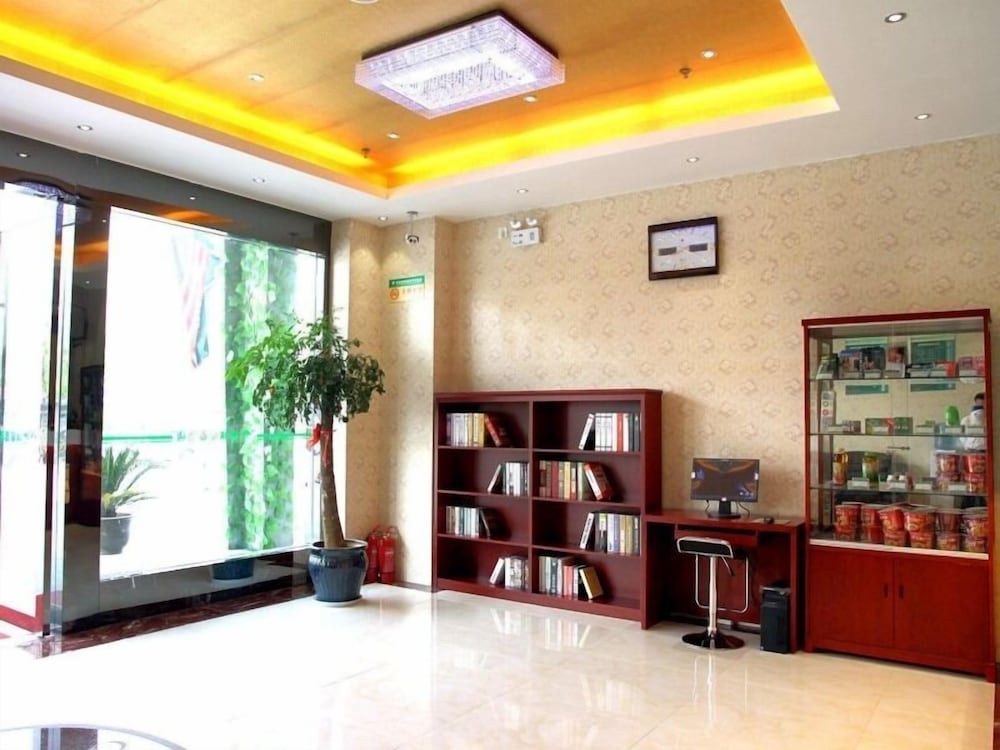 GreenTree Inn Nantong Qidong Bus Station Express Hotel