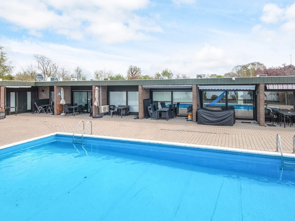 4 Person Holiday Home in Glesborg