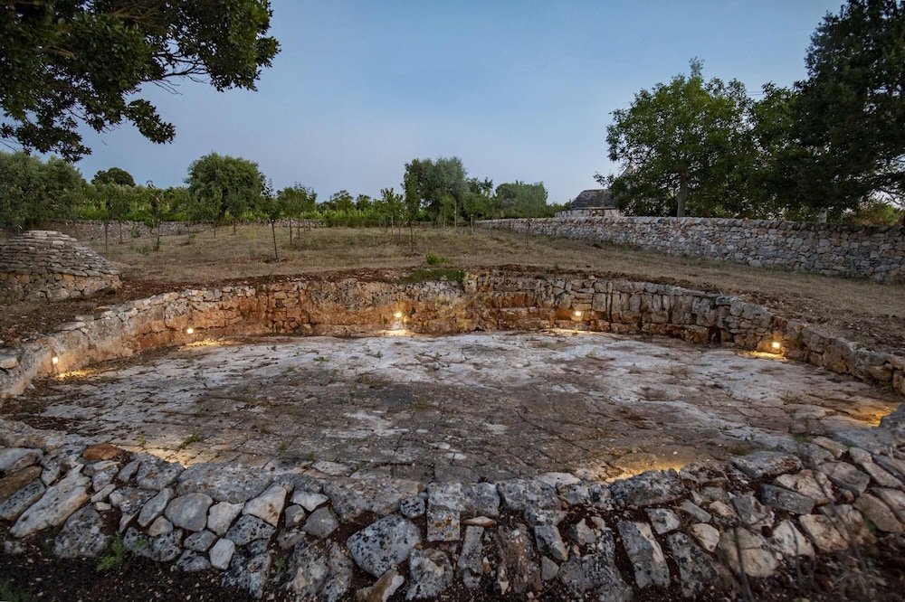 Trulli Dimore - La Trullaia view 3