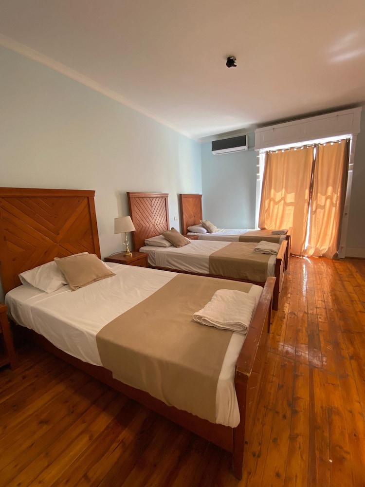 cairo house hostel