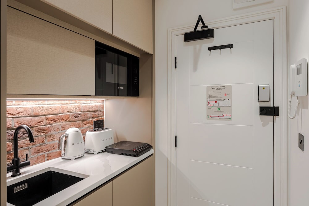 Your Apartment - Kensington