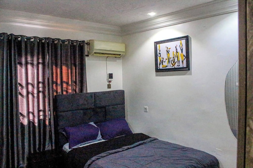 2 Bedroom Luxury Apartment With Pool -24hrs Power -ps4