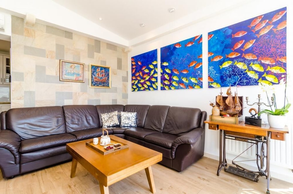 Apartment Magellan Four